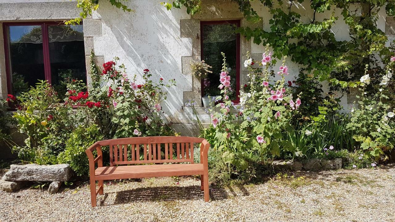 La Ferme De Kerhors Hotel Tréméoc Екстериор снимка