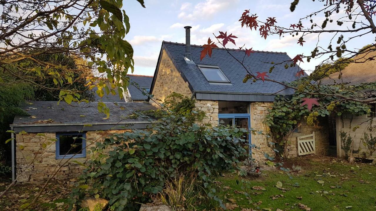 La Ferme De Kerhors Hotel Tréméoc Екстериор снимка
